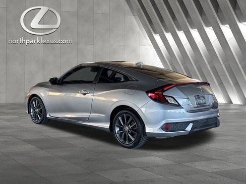 Used 2020 Honda Civic EX image 2