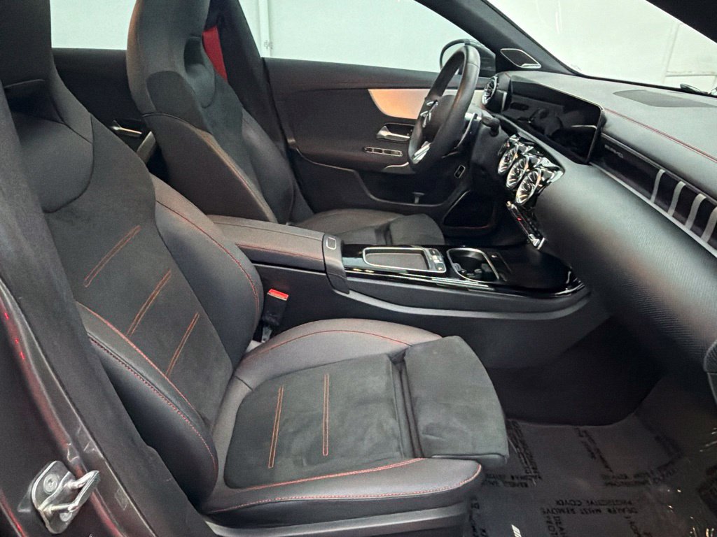 Certified 2025 Mercedes-Benz CLA 35 AMG 4MATIC image 29