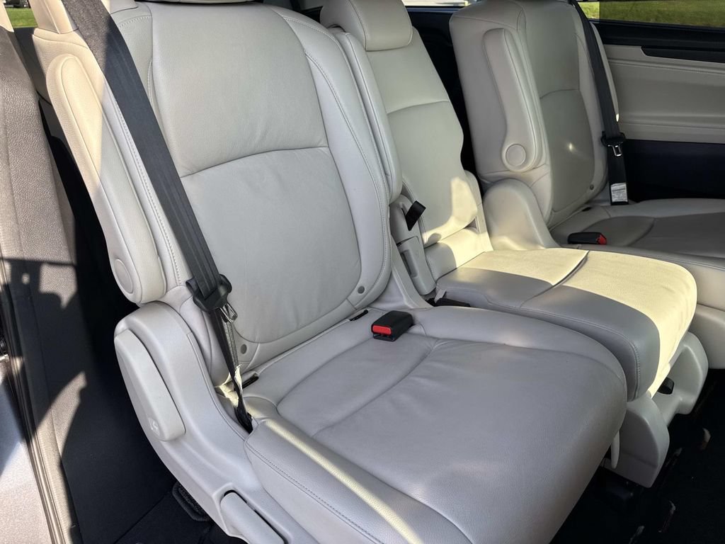 Used 2025 Honda Odyssey EX-L image 24