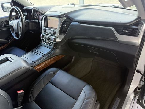 Used 2015 Chevrolet Tahoe LTZ AWD/4WD image 29