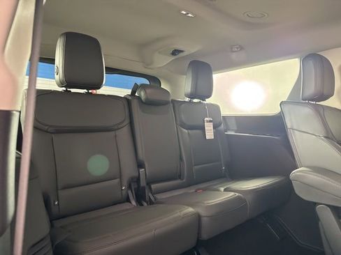 New 2025 Ford Expedition Max Active image 25