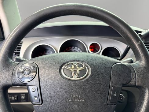 Used 2013 Toyota Tundra 2WD Double Cab w/ Tow Pkg image 18