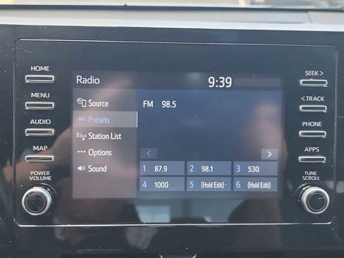 Used 2023 Toyota Camry LE image 17