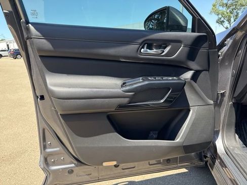Used 2022 Nissan Pathfinder SV w/ Cargo Package FWD image 40
