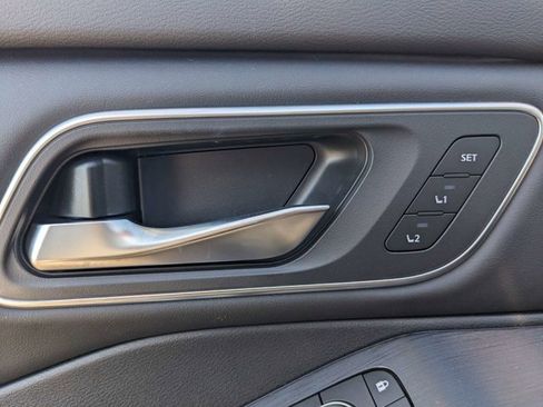 New 2025 Nissan Rogue Platinum w/ Platinum Premium Package image 25