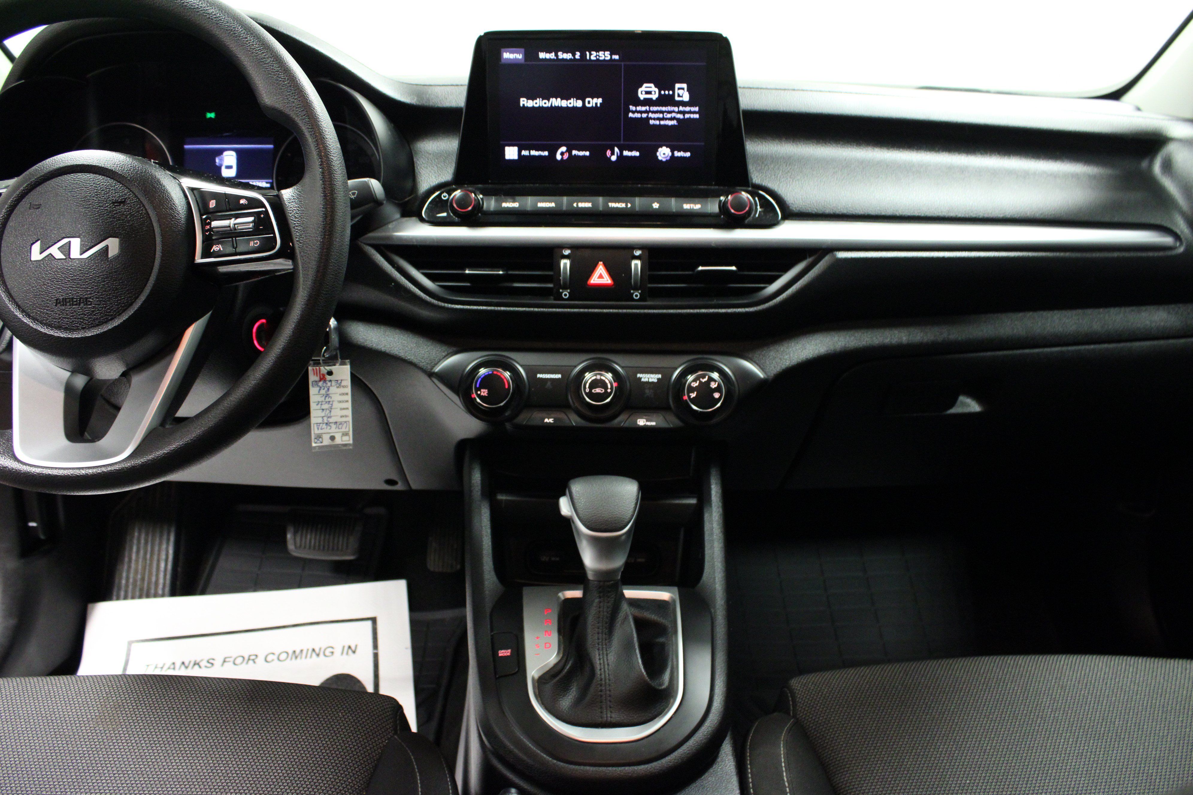 Used 2023 Kia Forte LXS w/ LXS Technology Package FWD image 17