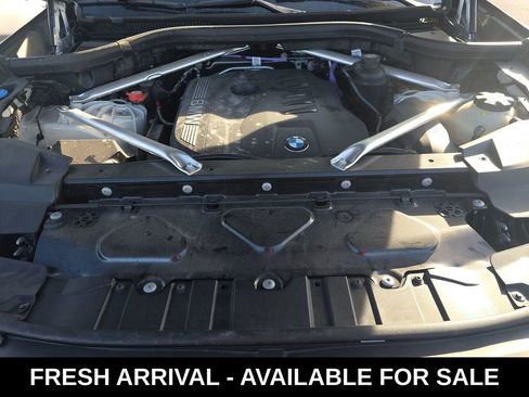 Used 2025 BMW X5 xDrive40i w/ Climate Comfort Package image 17