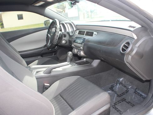 Used 2015 Chevrolet Camaro LS RWD image 25
