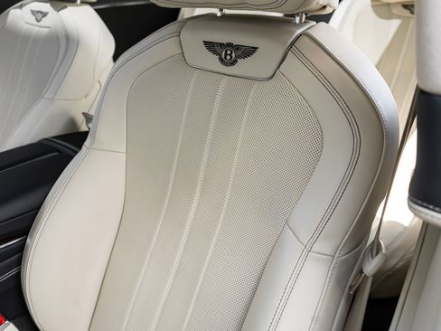 Used 2023 Bentley Flying Spur V8 AWD/4WD image 29