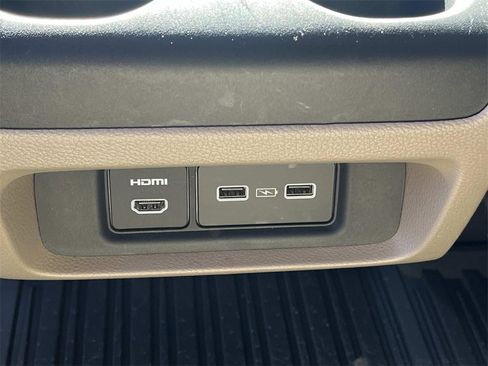 Used 2023 Honda Odyssey Touring image 18