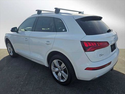 Used 2019 Audi Q5 2.0T Premium w/ Convenience Package image 5