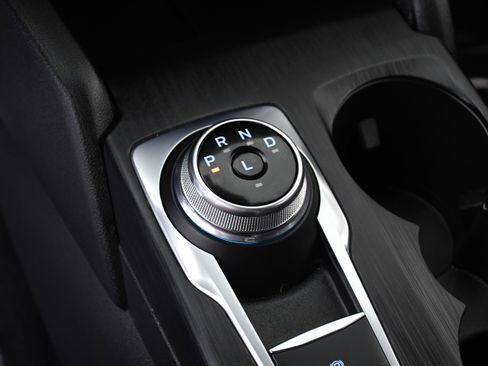 Used 2025 Ford Escape ST-Line Select image 14