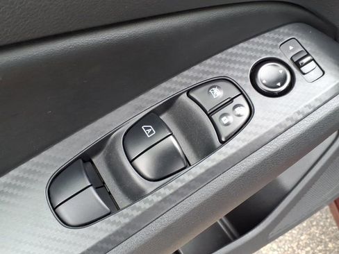 Certified 2024 Nissan Altima 2.5 SV image 13