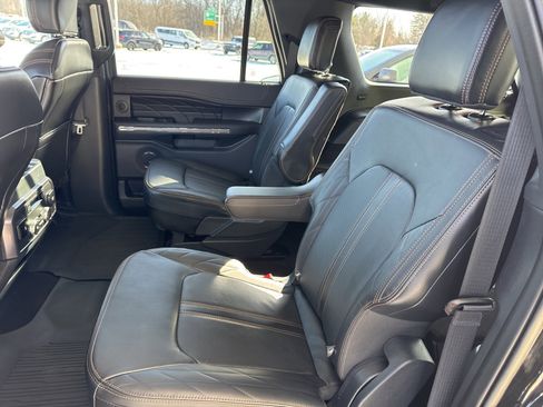 Certified 2023 Ford Expedition Max Platinum image 39