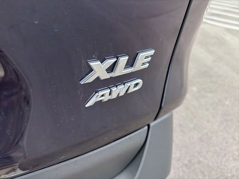 Used 2025 Toyota RAV4 XLE Premium w/ Weather Package AWD/4WD image 9