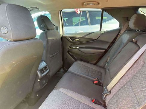 Used 2024 Chevrolet Equinox LT image 9
