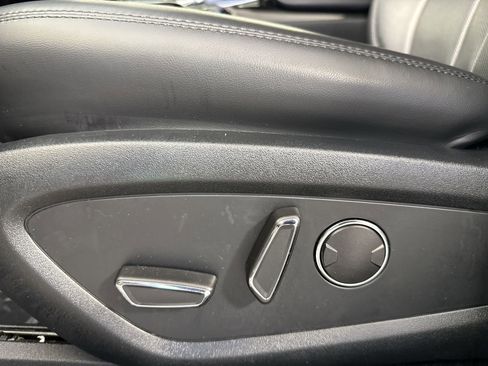 Used 2021 Lincoln Nautilus Reserve image 22