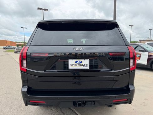 New 2026 Ford Expedition Tremor AWD/4WD image 4