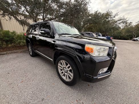 Used 2013 Toyota 4Runner Limited image 6