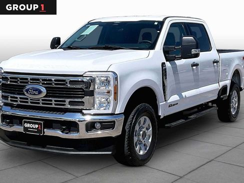 Used 2024 Ford F250 XLT w/ FX4 Off-Road Package AWD/4WD image 1