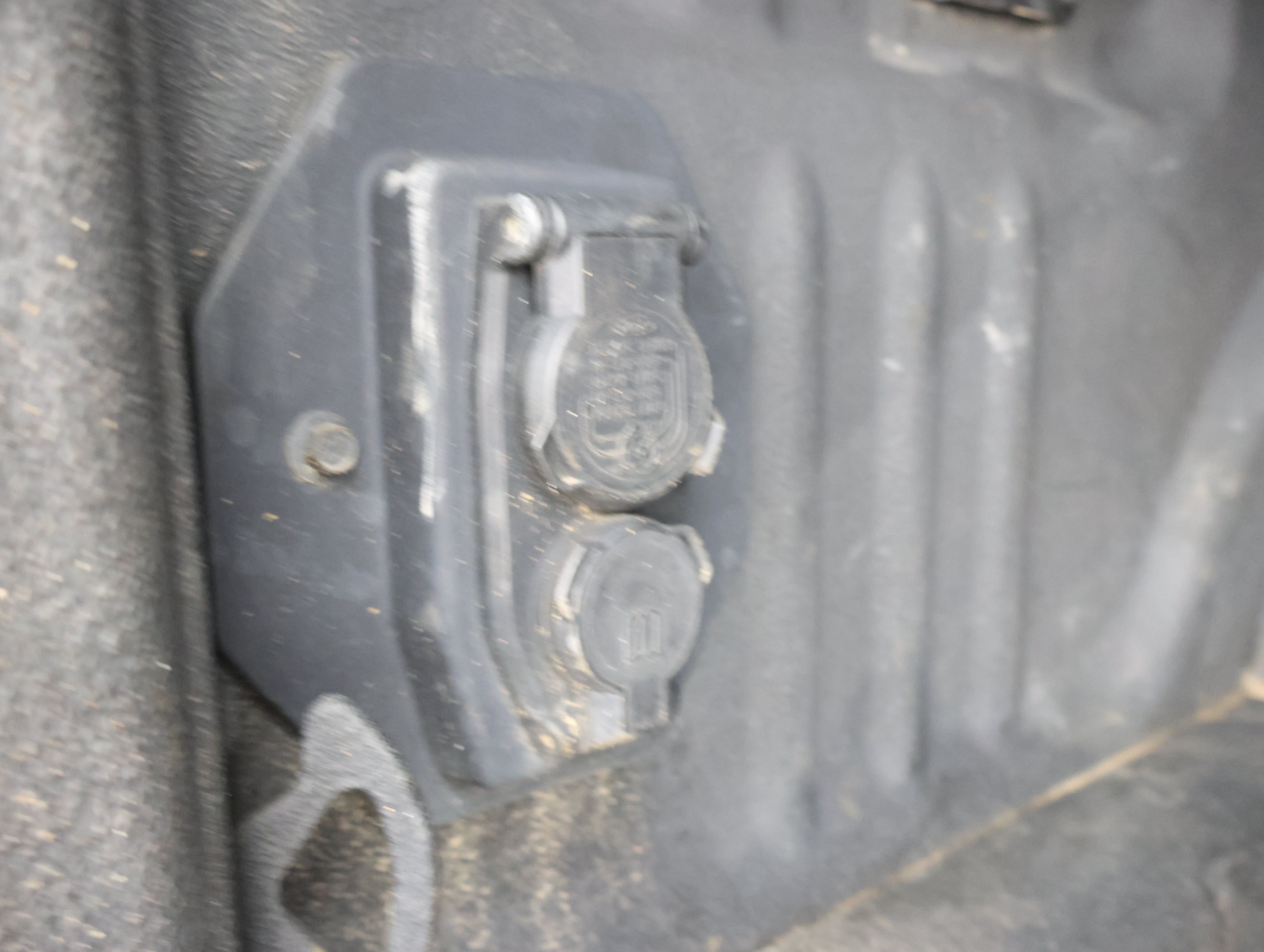 Used 2022 Ford F250 Lariat w/ Tremor Off-Road Package AWD/4WD image 33