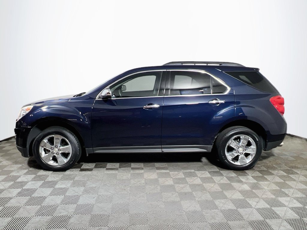 Used 2015 Chevrolet Equinox LT w/ Chrome Appearance Package AWD/4WD image 4