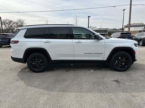 New 2026 Jeep Grand Cherokee L 4WD image 5
