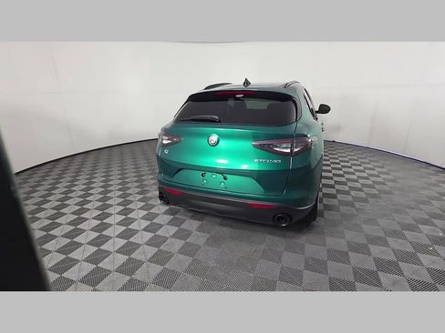 New 2025 Alfa Romeo Stelvio Sprint w/ Convenience Package image 30