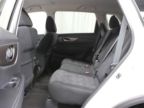 Used 2015 Nissan Rogue SV AWD/4WD image 15