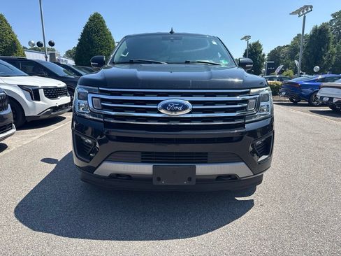 Used 2019 Ford Expedition Max XLT w/ Equipment Group 202A AWD/4WD image 6