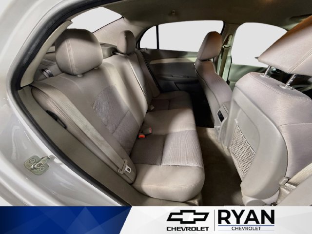 Used 2011 Chevrolet Malibu LS FWD image 23