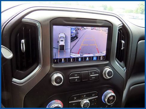 Used 2020 GMC Sierra 1500 Denali w/ Denali Ultimate Package AWD/4WD image 25