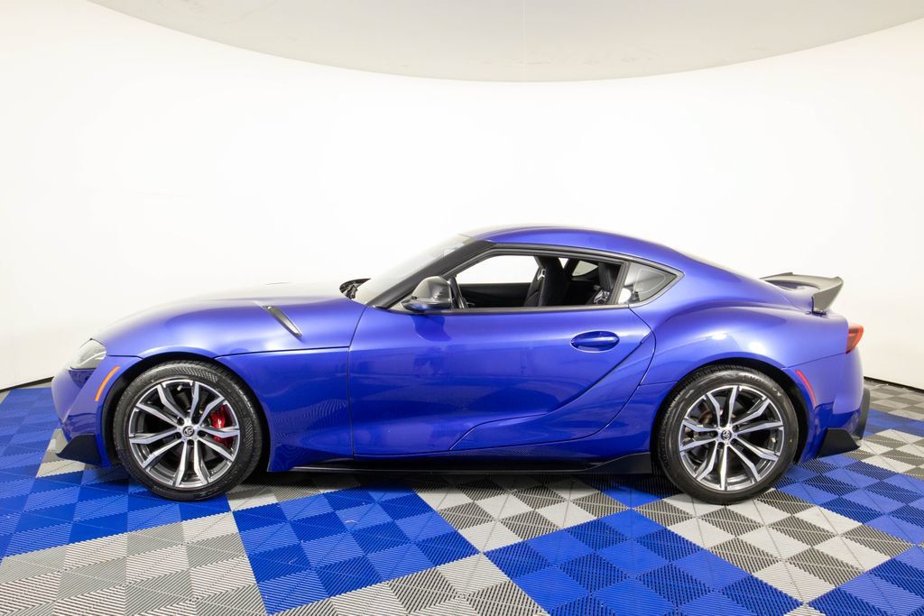 Used 2023 Toyota Supra RWD image 9