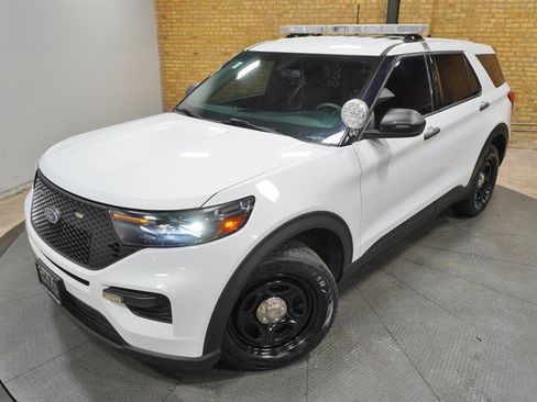 Used 2020 Ford Explorer 4WD Police Interceptor image 2