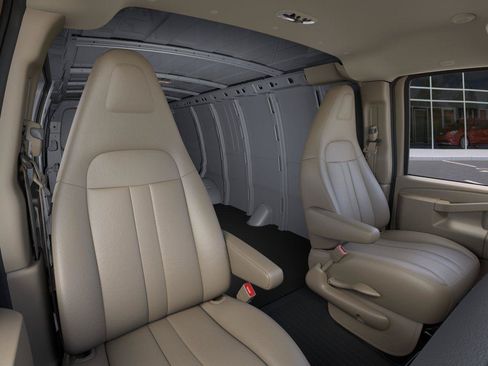 New 2026 GMC Savana 2500 Extended RWD image 52