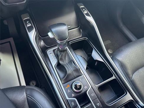 Used 2021 Kia Sorento EX w/ Panoramic Sunroof Package image 22