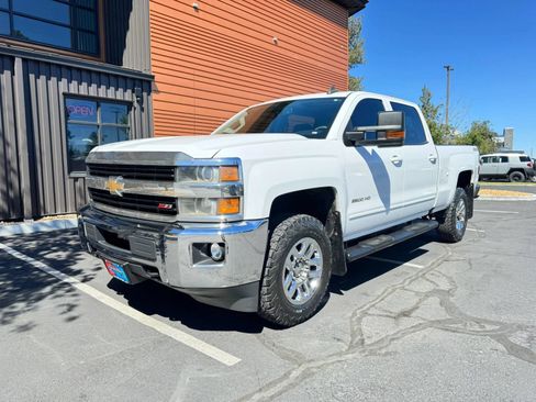 Used 2017 Chevrolet Silverado 2500 LT w/ LT Fleet Plus Package AWD/4WD image 1