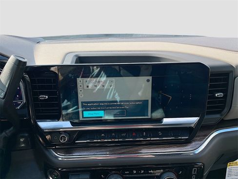 Used 2024 Chevrolet Silverado 1500 LT w/ Z71 Off-Road Package image 13