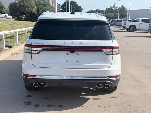 Used 2026 Lincoln Aviator 2WD image 5
