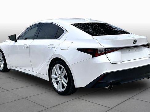 Used 2024 Lexus IS 300 w/ Comfort Package RWD image 12