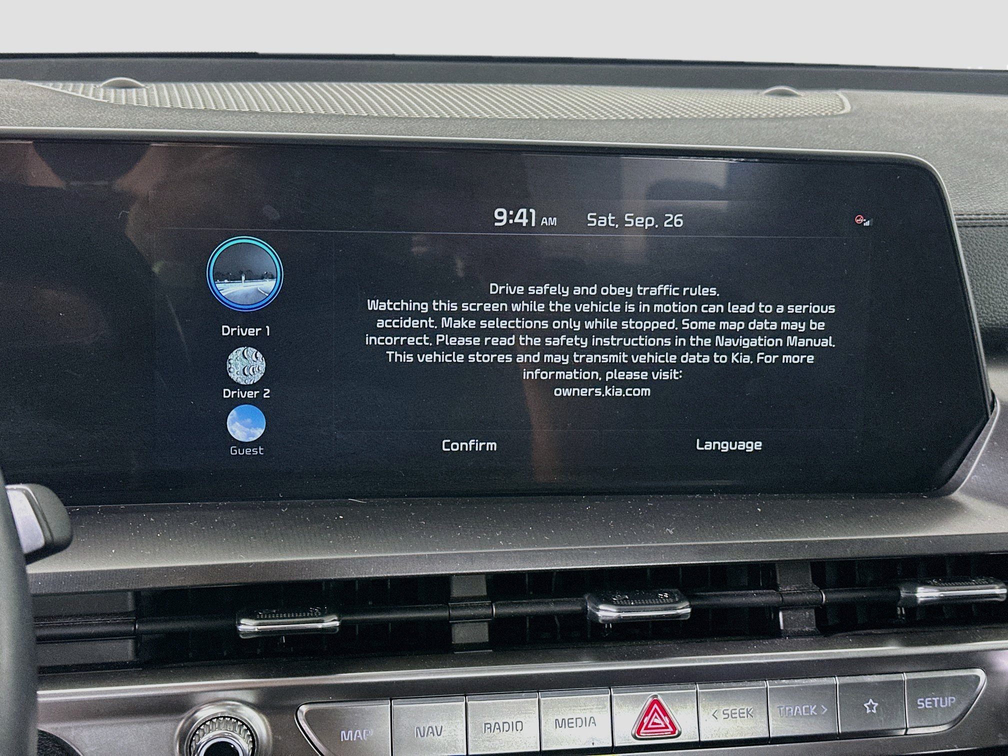 Used 2025 Kia Telluride S FWD image 19