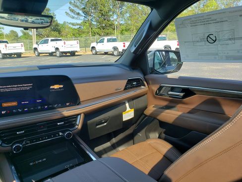 New 2026 Chevrolet Tahoe High Country RWD image 36