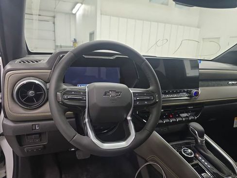 New 2025 Chevrolet Colorado ZR2 w/ Off-Road Front Bumper Package AWD/4WD image 12