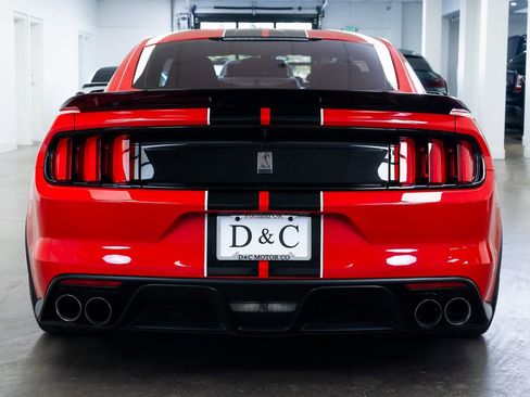 Used 2017 Ford Mustang Shelby GT350 image 5