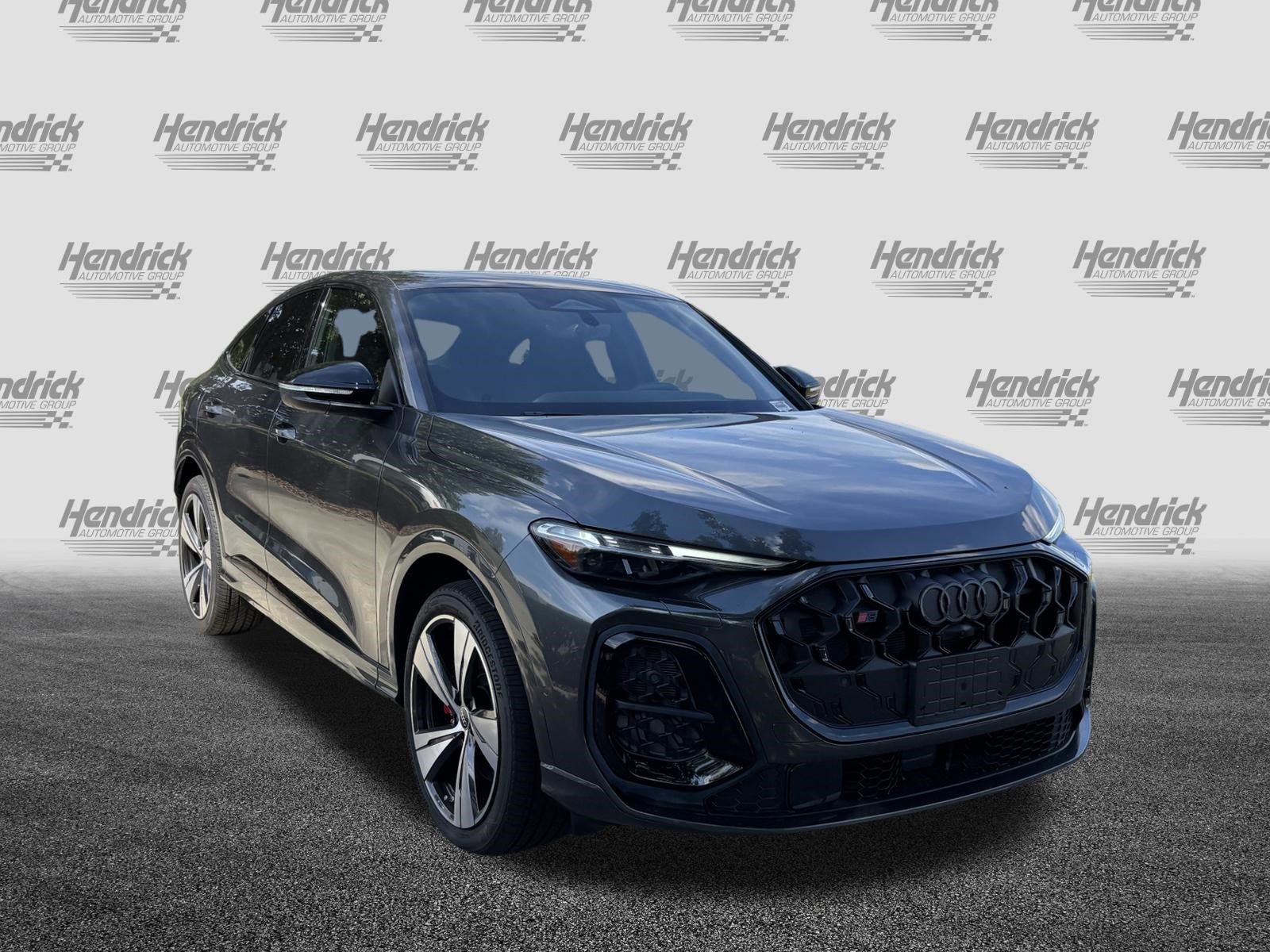 Certified 2026 Audi SQ5 Premium Plus AWD/4WD image 2