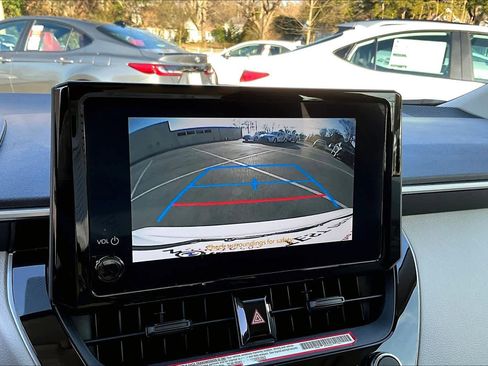 Certified 2025 Toyota Corolla LE image 25