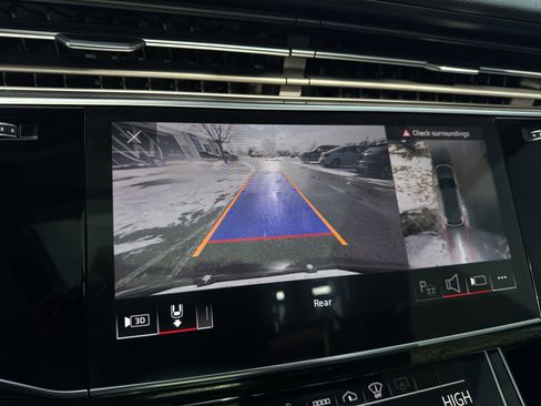 Used 2023 Audi Q7 3.0T Prestige w/ Prestige Package image 15