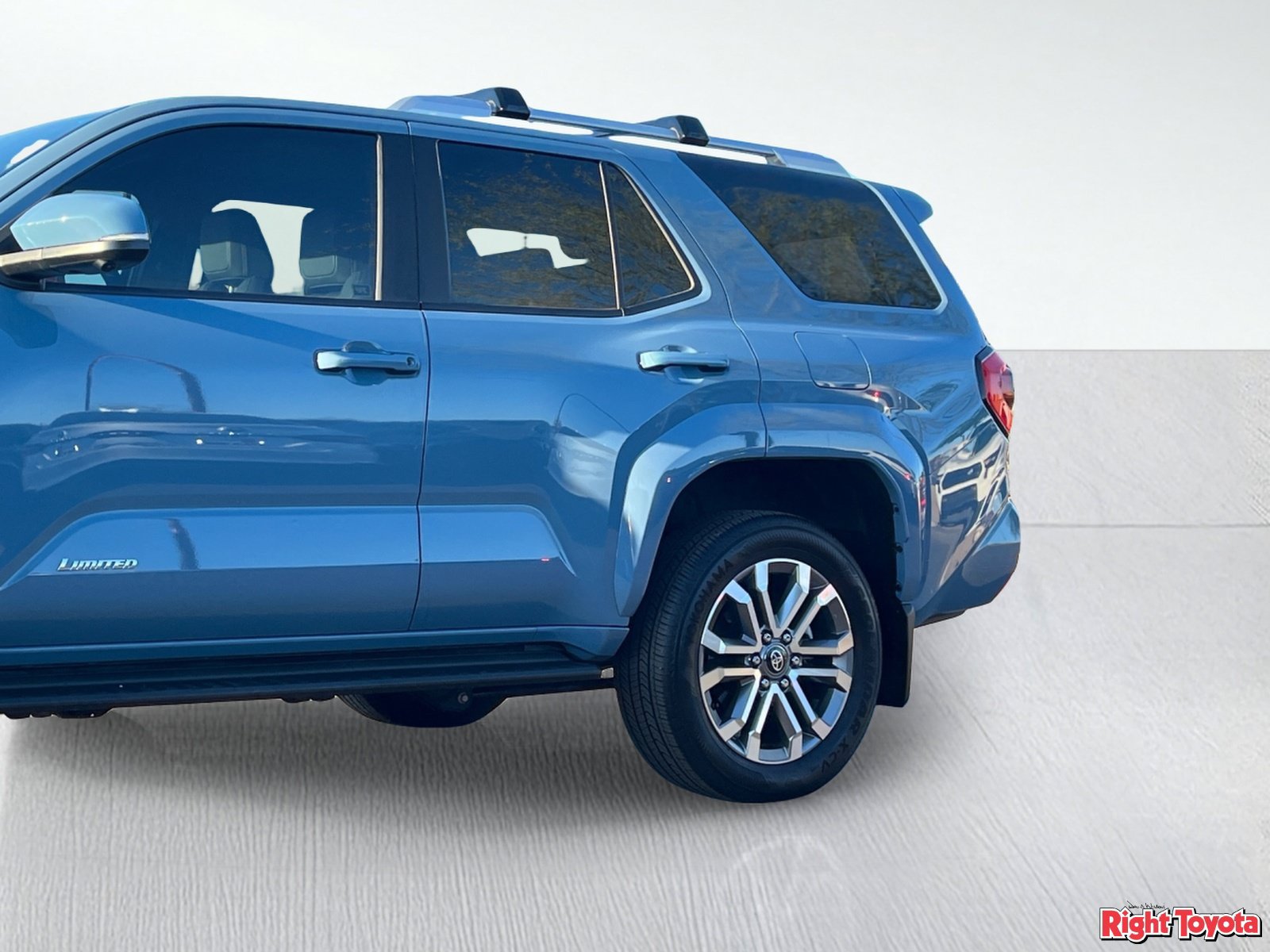 Certified 2026 Toyota 4Runner Limited w/ Tow Technology Package AWD/4WD image 10