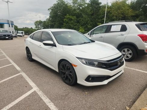 Used 2021 Honda Civic Sport image 4