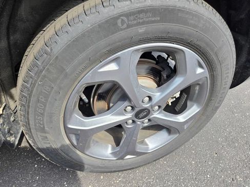 Used 2024 Ford Escape ST-Line w/ Tech Pack #1 AWD/4WD image 47